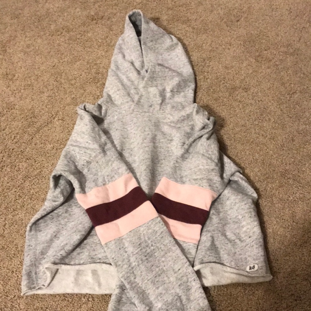 Grey Abercrombie and Fitch hoodie
